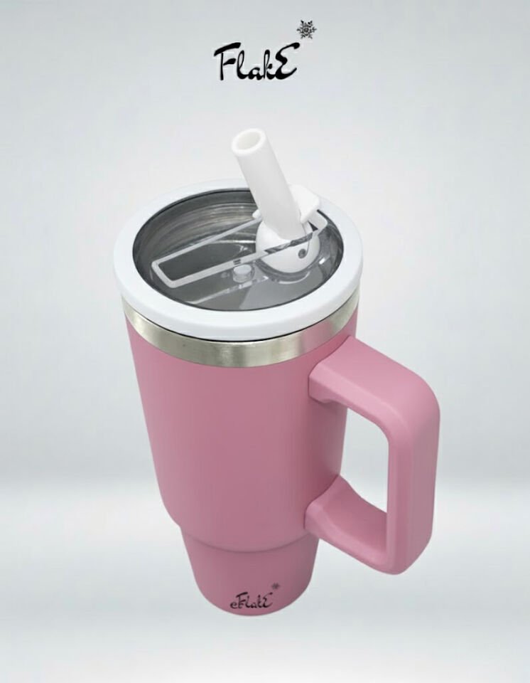 Flake Yüksek Kaliteli Paslanmaz Çelik Kendinden  Pipetli Yandan Tutmalı Kulplu Termos 30 Oz 0,9 LT   kamp, ofis, spor ve seyahat için uygun Paslanmaz çelik gövdesi Pembe