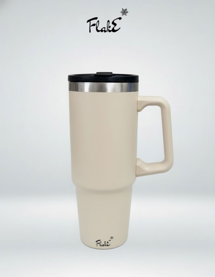Flake Yüksek Kaliteli Paslanmaz Çelik Kendinden  Pipetli Yandan Tutmalı Kulplu Termos 30 Oz 0,9 LT   kamp, ofis, spor ve seyahat için uygun Paslanmaz çelik gövdesi Bej
