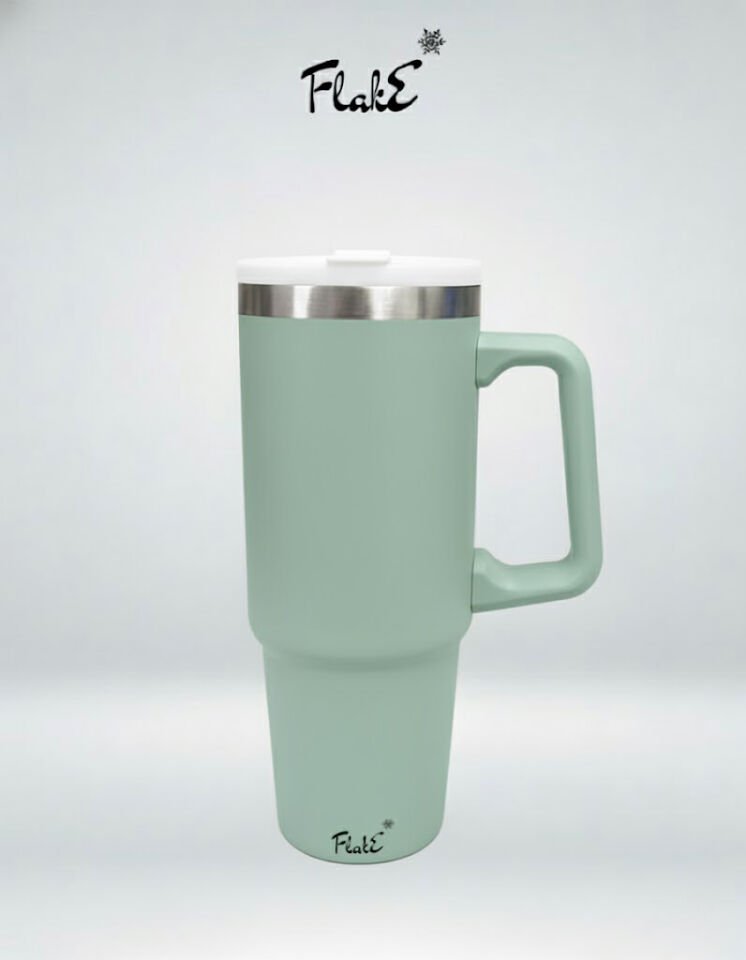 Flake Yüksek Kaliteli Paslanmaz Çelik Kendinden  Pipetli Yandan Tutmalı Kulplu Termos 30 Oz 0,9 LT   kamp, ofis, spor ve seyahat için uygun Paslanmaz çelik gövdesi Patina